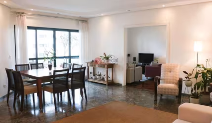 Apartamento no Tatuapé ótimo local! 137 m² 4 vagas!