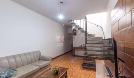 Sobrado Penha com 3 quartos,  localizado a 11 minutos andando até o Shopping Penha