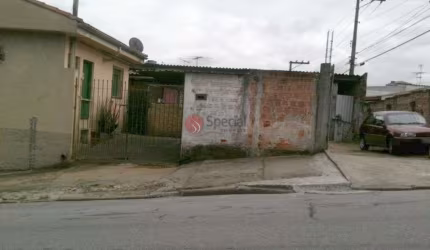 Terreno à venda com 17 m de frente, Vila Formosa, São Paulo.