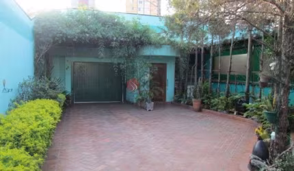 Terreno 15 X 56 ( $ 2.976,00 m²) com Linda casa de 425 m², piscina, lareira, 7 vgs  - Penha.