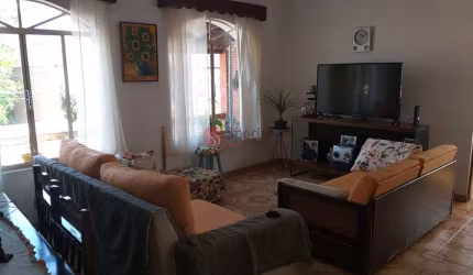 Sobrado 325m2 próximo ao parque Ceret, no Tatuapé