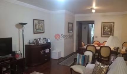 Apartamento amplo no Tatuapé.