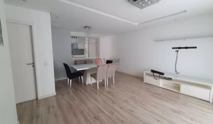 Apartamento  no Anália Franco próximo ao Shopping.