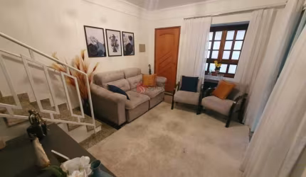 Casa de condomínio na Vila Carrão.