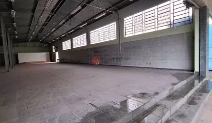 Galpão comercial  em Santana,  ideal para diversas finalidades comerciais .