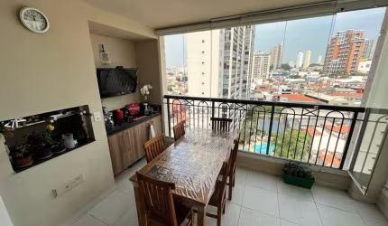 Apartamento no miolo do Tatuapé
