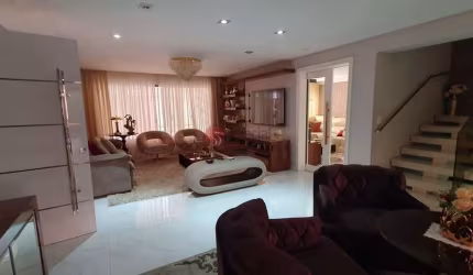 Sobrado na Vila Carrão venha morar em uma linda casa de auto padrão .