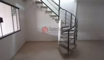 Sobrado com 3 dormitórios no Sapopemba.