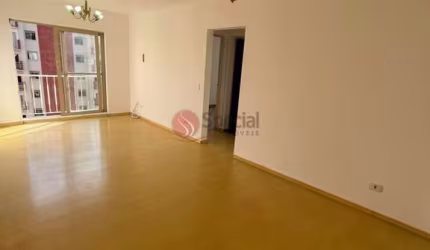 Apartamento na Vila Ema.