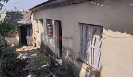Terreno de 300 metros na Penha.