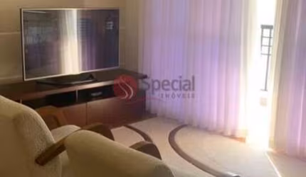 Apartamento na Água Rasa.