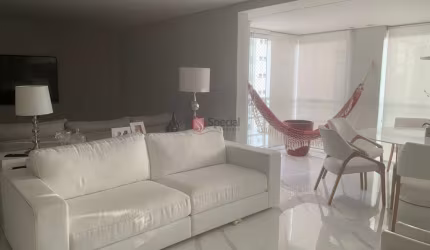 Apartamento de 178 metros no Tatuapé 3 suítes  e 3 vagas de garagem.