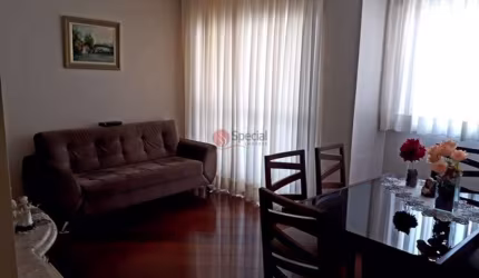 Apartamento muito bem localizado no Tatuapé.
