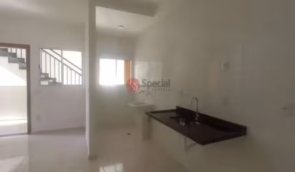 Apartamento novo no Tatuapé, 2 dormitórios, sala , cozinha e banheiro.