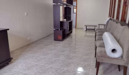 Sobrado na Vila Ema, pronto para morar com muito conforto.