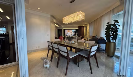 Apartamento com 202m² no Anália Franco com 3 suítes,  4 vagas.