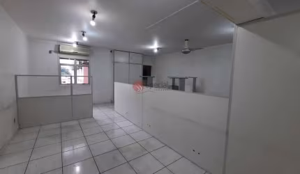 Sala comercial com 54 metros no Tatuapé.