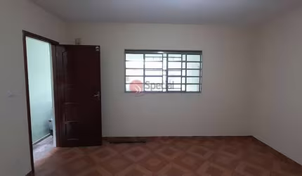 Casa a venda no Jardim das Rosas.