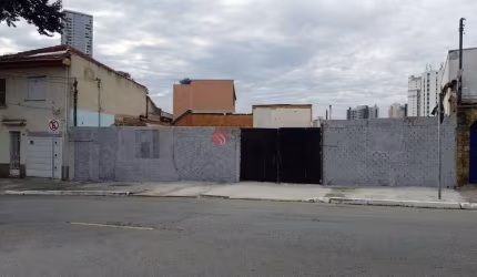 Terreno no Tatuapé a 900 metros do Metrô.