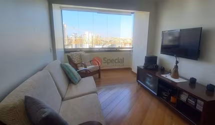 Apartamento no Anália Franco à venda com 3 quatros, 1 suíte, 1 vaga, ao lado Shopping Anália Franco.