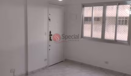 Apartamento na Vila Formosa totalmente reformado.