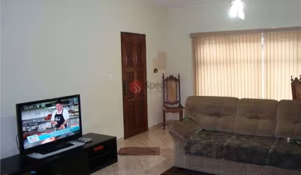 Sobrado 260 m² de terreno , 3 dormitórios, 1 suíte,  sala e cozinha amplas, 2 vagas Vila Formosa.