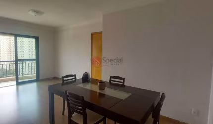 Apartamento no Tatuapé com 3 dormitórios, 1 suíte , 2 vagas.