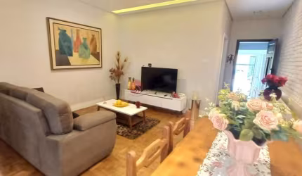 Casa térrea no Tatuapé reformada.