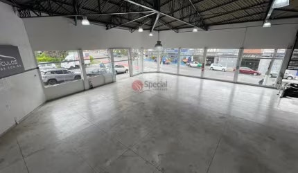 Loja na Mooca com 600m².