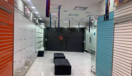 Prédio comercial na Vila Formosa com salão e sobreloja para comprar e alugar.