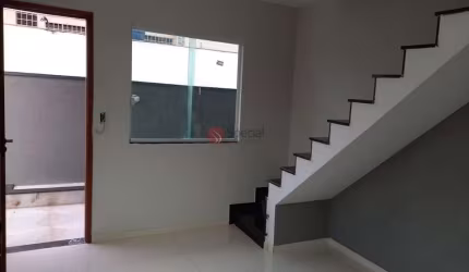 Sobrado na Vila Carrão com 3 dormitórios, 1 suíte e 2 vagas