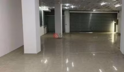 Prédio comercial na Cidade Líder, 643 m² área construída  e 10 vagas