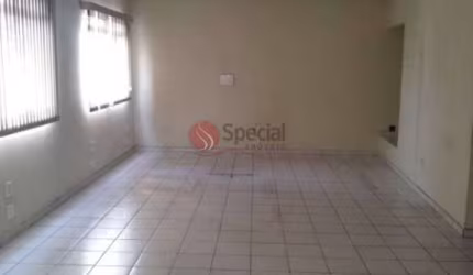 Prédio comercial na Vila Formosa com 535 metros em excelente localização.