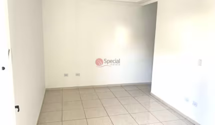 Sobrado de condomínio na Vila Carrão.