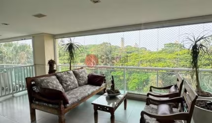 Apartamento com vista para o Parque  Ceret, com 4 suítes e 5 vagas.