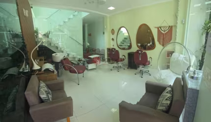 Sobrado comercial no Tatuapé adaptado para cliníca odontológica