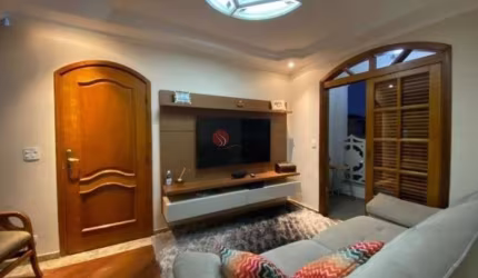Casa a venda na  Vila Carrão com 297 m².