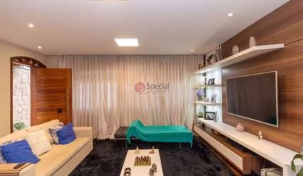 Sobrado à venda, Vila Carrão, 208 metros.