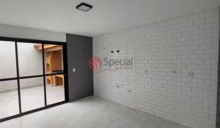 Sobrado à venda na Penha próximo ao Metrô, 3 suítes, 3 vagas e espaço gourmet.