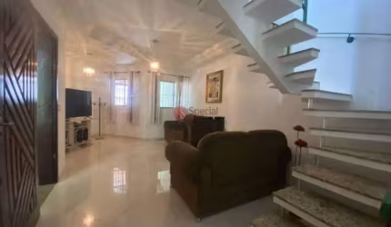 Sobrado a venda na Vila Carrão com 159 m².