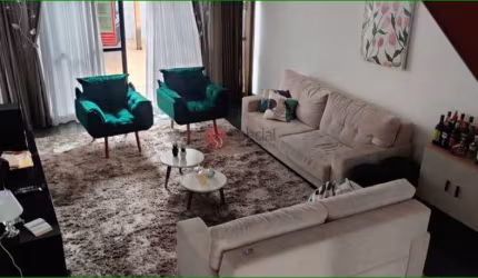 Sobrado a venda na Vila Carrão, 280m2