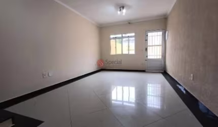 Sobrado à venda na  Vila Carrão com 137 metros.