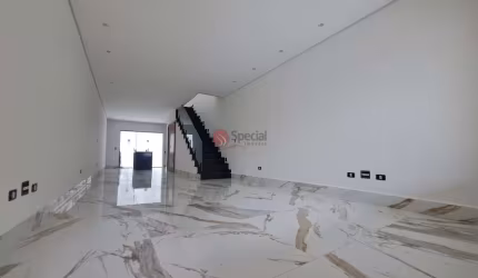 Sobrado a venda Vila Carrão com 141 m².