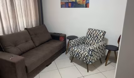 Casa em condomínio na Penha com 2 suítes e 1 vaga de garagem.