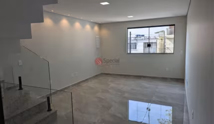 Sobrado à venda na Vila Carrão Novo