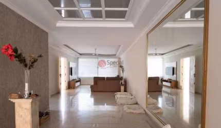 Sobrado à venda na Vila Carrão, 346 metros.