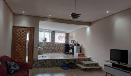Sobrado à venda na Vila Formosa.