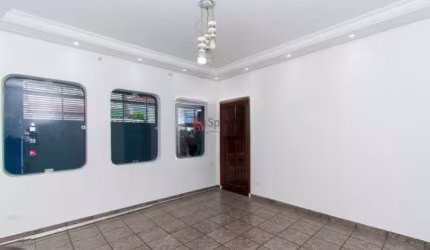 Casa térrea à venda no Jardim Vila Formosa com 250 metros.