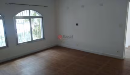 Casa comercial no Tatuapé em excelente localização, ao lado do São Luiz