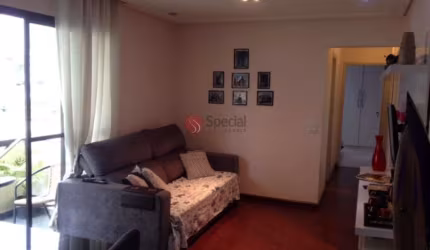 Apartamento de  84 metros no Anália Franco